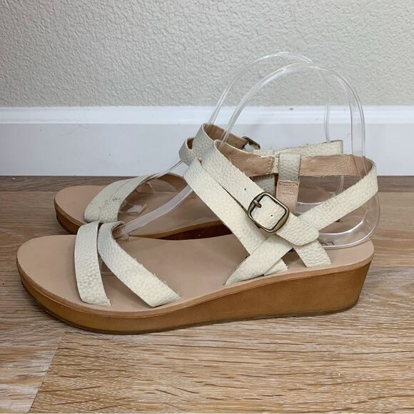 Lucky Brand Hecilia Leather Wedge Strappy Sandals - Picture 4 of 12